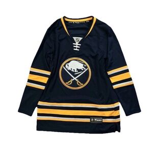 Women’s Buffalo Sabres Hockey Jersey Size Small Excellent Condition